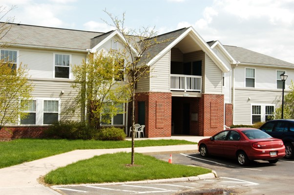 Oak Creek Apartments exterior